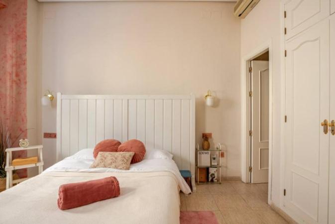 Serva La Bari Studio Sevilla Exteriör bild